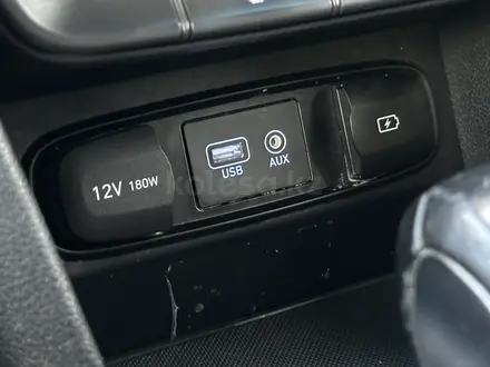 Hyundai Santa Fe 2020 года за 11 750 000 тг. в Атырау – фото 24
