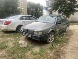 Volkswagen Passat 1992 годаүшін550 000 тг. в Актобе – фото 4
