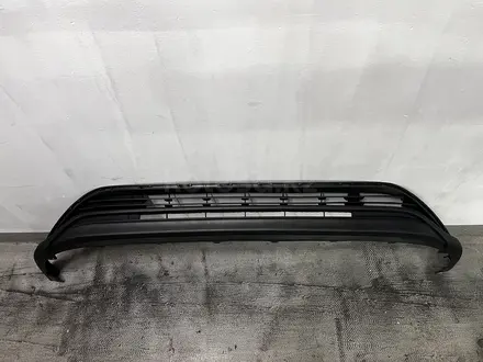 Губа на Toyota Highlander за 40 000 тг. в Алматы – фото 2