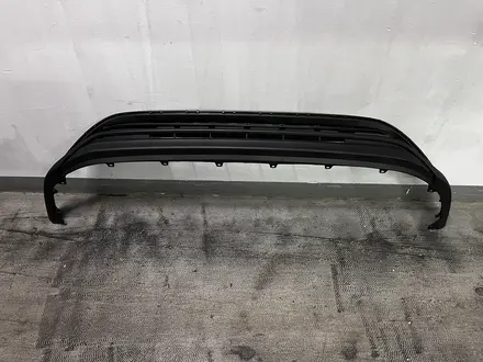 Губа на Toyota Highlander за 40 000 тг. в Алматы