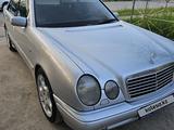 Mercedes-Benz E 280 1997 года за 3 900 000 тг. в Шымкент – фото 2