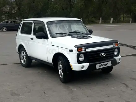 ВАЗ (Lada) Lada 2121 2018 года за 4 000 000 тг. в Алматы – фото 3