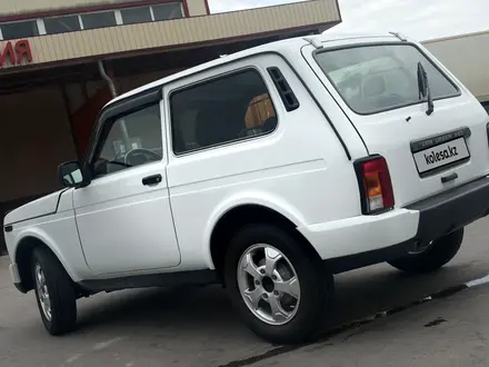 ВАЗ (Lada) Lada 2121 2018 года за 4 000 000 тг. в Алматы – фото 10