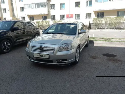 Toyota Avensis 2006 годаүшін3 800 000 тг. в Астана