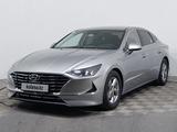 Hyundai Sonata 2019 года за 11 730 000 тг. в Астана