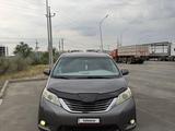 Toyota Sienna 2015 года за 8 000 000 тг. в Уральск – фото 2