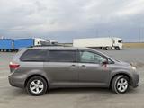 Toyota Sienna 2015 года за 8 000 000 тг. в Уральск – фото 4