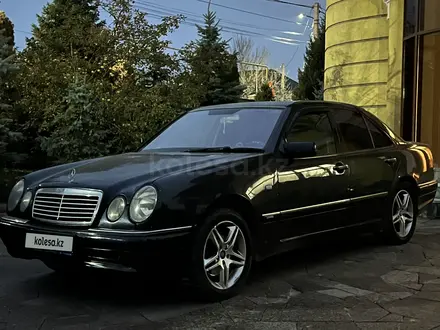 Mercedes-Benz E 280 1996 года за 2 350 000 тг. в Алматы – фото 3