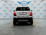 Chevrolet Tracker 2015 года за 6 500 000 тг. в Алматы – фото 3