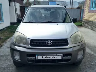 Toyota RAV4, 2003