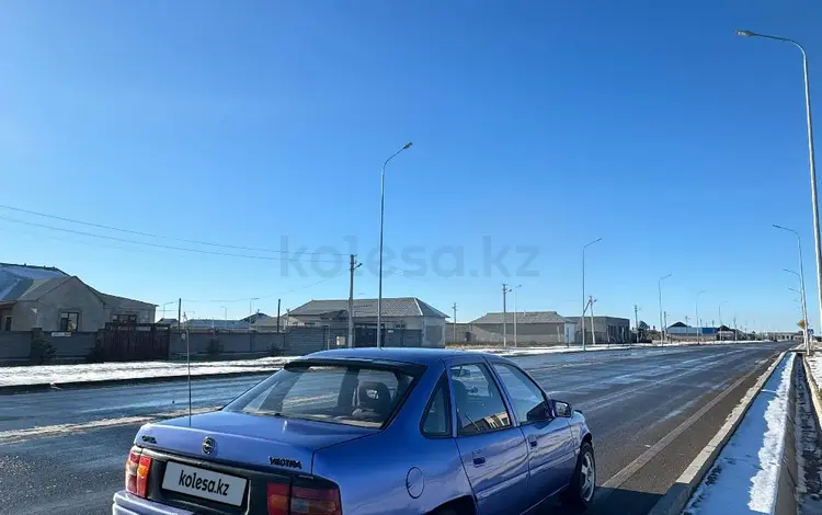 Opel Vectra 1994 годаfor1 000 000 тг. в Туркестан