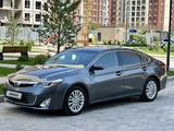 Toyota Avalon 2013 года за 10 700 000 тг. в Алматы – фото 2