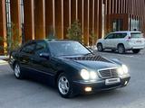 Mercedes-Benz E 320 2001 года за 5 500 000 тг. в Караганда