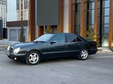 Mercedes-Benz E 320 2001 года за 5 500 000 тг. в Караганда – фото 3