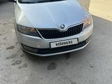 Skoda Rapid 2014 года за 2 990 000 тг. в Караганда – фото 2