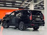 Cadillac Escalade Sport Platinum 2022 года за 87 977 000 тг. в Алматы – фото 4