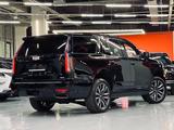 Cadillac Escalade Sport Platinum 2022 года за 87 977 000 тг. в Алматы – фото 2