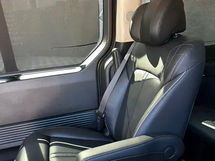 Hyundai Staria 2023 года за 19 000 000 тг. в Алматы – фото 23