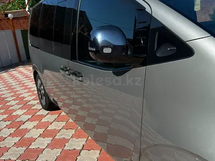 Hyundai Staria 2023 года за 19 000 000 тг. в Алматы – фото 6