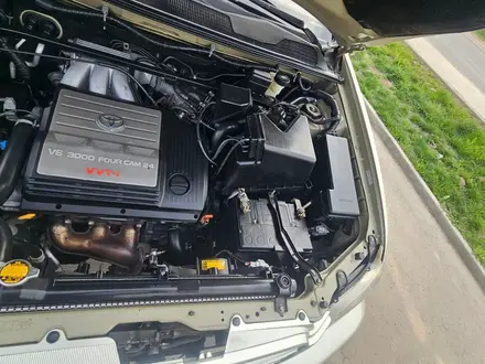 Toyota Highlander 2001 года за 6 500 000 тг. в Алматы – фото 20