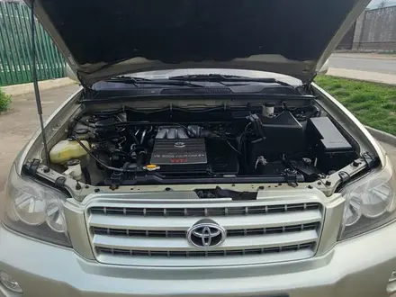 Toyota Highlander 2001 года за 6 500 000 тг. в Алматы – фото 8