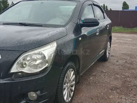 Chevrolet Cobalt 2014 года за 3 850 000 тг. в Актобе