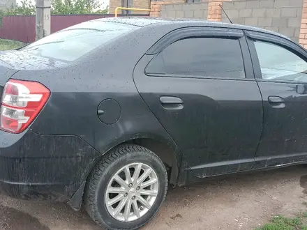 Chevrolet Cobalt 2014 года за 3 850 000 тг. в Актобе – фото 4