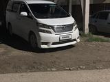 Toyota Vellfire 2010 года за 5 100 000 тг. в Атырау – фото 3