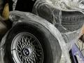 Диски с летней резиной на BMW, 225, 60, 15 за 110 000 тг. в Есик
