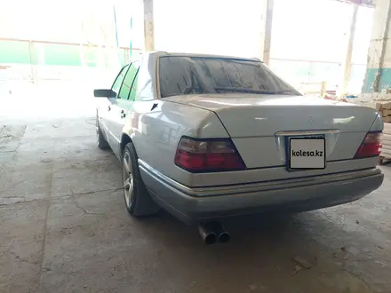 Mercedes-Benz E 280 1994 года за 2 222 222 тг. в Шымкент – фото 7