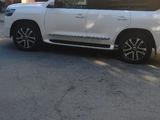 Toyota Land Cruiser 2012 годаүшін23 500 000 тг. в Усть-Каменогорск – фото 2