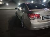 Chevrolet Cruze 2012 года за 3 378 392 тг. в Семей – фото 2