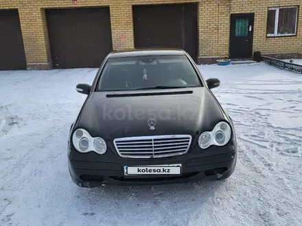 Mercedes-Benz C 240 2001 года за 2 600 000 тг. в Семей