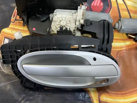 Ручка водительская наружная bmw e65 e66 бмв е65 е66 и пассажирская за 15 000 тг. в Астана