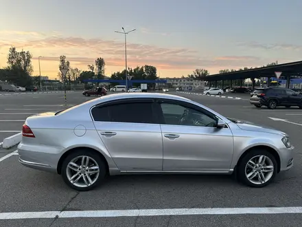 Volkswagen Passat 2011 года за 6 000 000 тг. в Алматы – фото 4