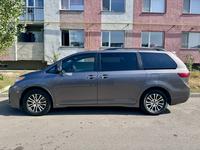 Toyota Sienna 2018 годаfor15 000 000 тг. в Алматы