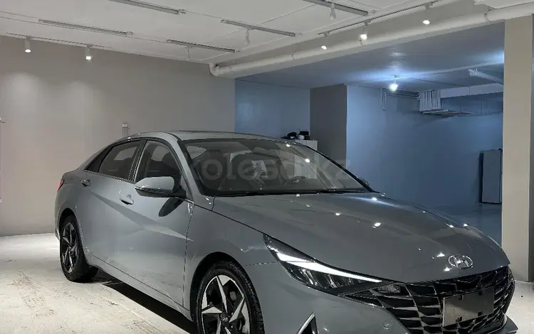 Hyundai Elantra 2023 годаfor8 900 000 тг. в Алматы