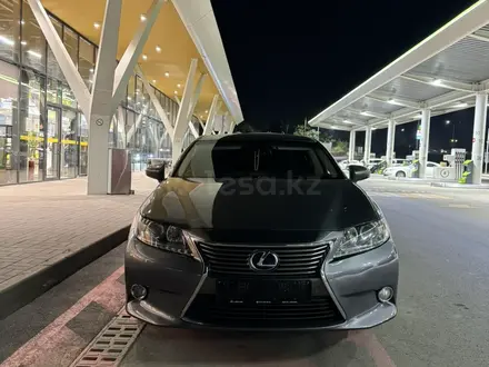 Lexus ES 300h 2013 года за 11 500 000 тг. в Алматы – фото 38