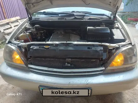 Lexus RX 300 1999 года за 4 900 000 тг. в Алматы – фото 8