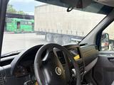 Volkswagen Crafter 2008 года за 7 000 000 тг. в Алматы – фото 5