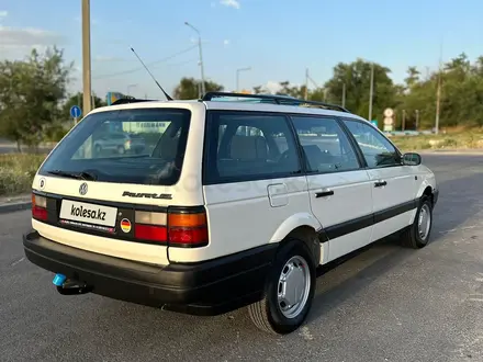 Volkswagen Passat 1992 года за 1 850 000 тг. в Шымкент – фото 6