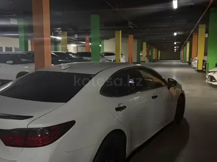 Lexus ES 250 2015 года за 11 000 000 тг. в Алматы – фото 11