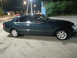 Mercedes-Benz S 320 2001 года за 3 600 000 тг. в Тараз – фото 2