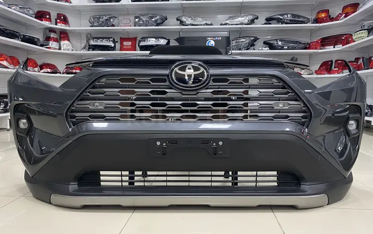 Решетка радиатора Toyota Rav4 за 1 000 тг. в Костанай