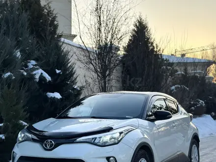 Toyota C-HR 2021 года за 12 000 000 тг. в Алматы