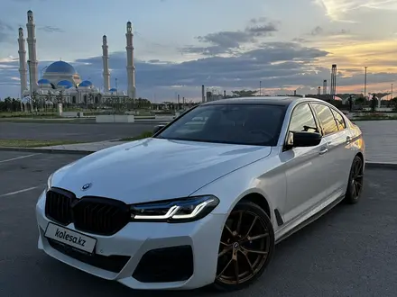 BMW 530 2018 года за 22 900 000 тг. в Астана