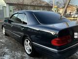 Mercedes-Benz E 240 1999 года за 4 300 000 тг. в Туркестан – фото 3