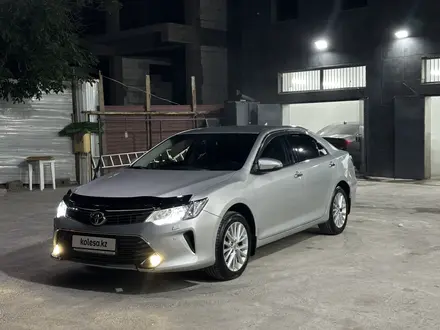 Toyota Camry 2015 года за 9 150 000 тг. в Шымкент