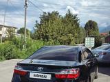Toyota Camry 2015 года за 7 700 000 тг. в Алматы – фото 2