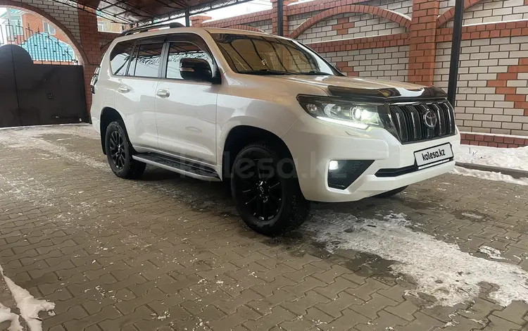 Toyota Land Cruiser Prado 2021 года за 24 000 000 тг. в Актобе